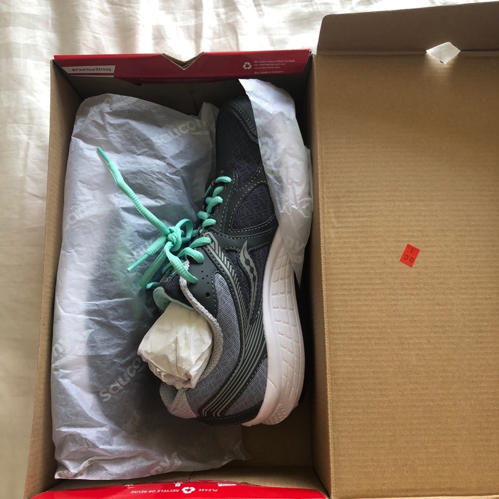 BRAND NEW: Saucony Cohesion Running Shoe